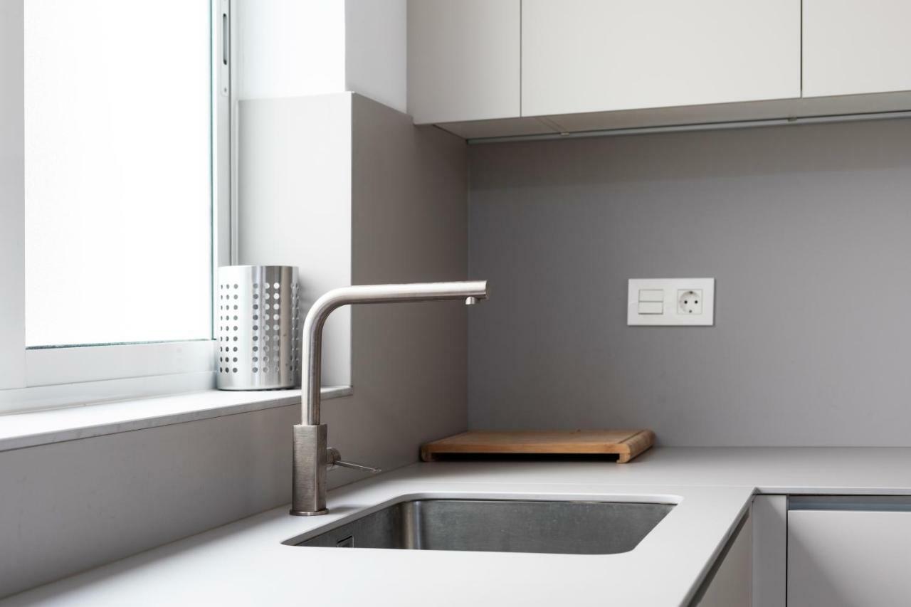 Rooms & Suites Balcony 3D アレシフェ エクステリア 写真